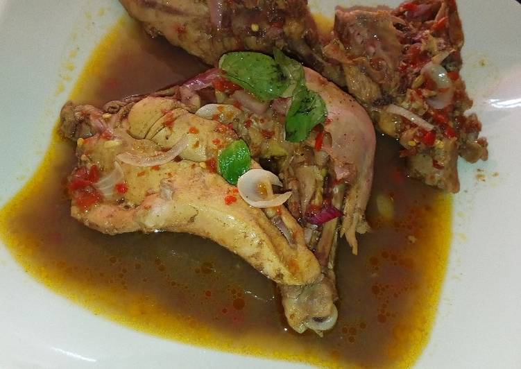 How to Prepare Recipe of Chicken pepper soup