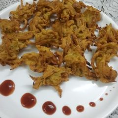 Besan Onion Fritters A picture of Besan Onion Fritters.