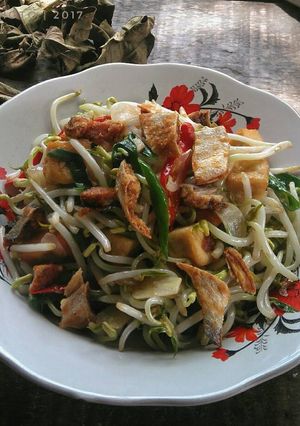Foto resep Tumis Tauge Ikan Asin (pr_recookmantenelise)