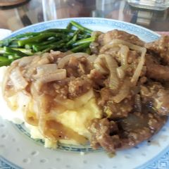 A picture of Calves Liver with Coffee Gravy.