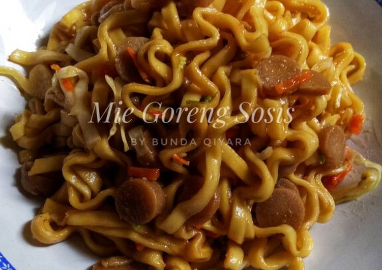 Cara Gampang Membuat Mie Nyemek (Mie goreng sosis) Anti Gagal