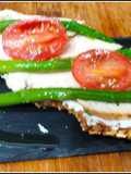 Tosta de pavo y espárragos