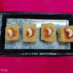 A picture of Cake sandwich.
