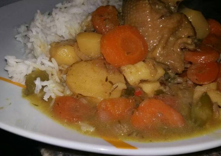 You Do Not Have To Be A Pro Chef To Start Chicken Curry in Coconut Milk