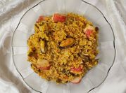 Una foto de arroz integral azafran