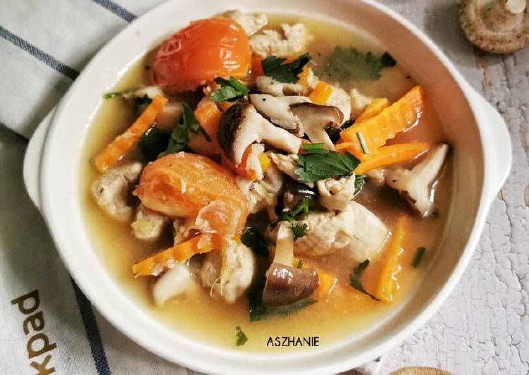 Cara Memasak Sup Ayam cendawan yang Yummy