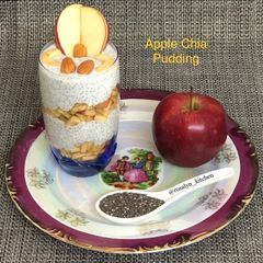 A picture of Apple Chia Pudding.