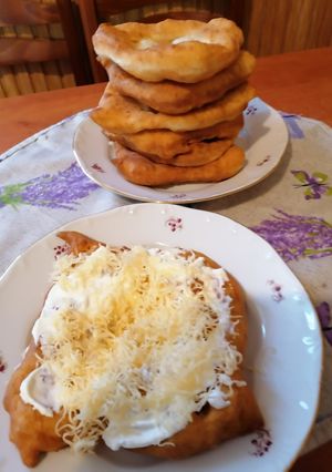 Dupla tejfölös lángos recept fotója