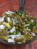 Nopales con rajas en vinagre