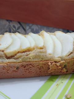 Una foto de Budín de harina sorgo y manzana 🍎 sin tacc