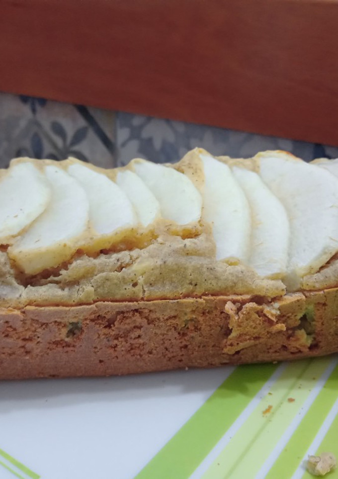 Una foto de Budín de harina sorgo y manzana 🍎 sin tacc