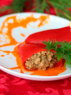 Una foto de Pimientos del Piquillo Rellenos, Receta Vegana