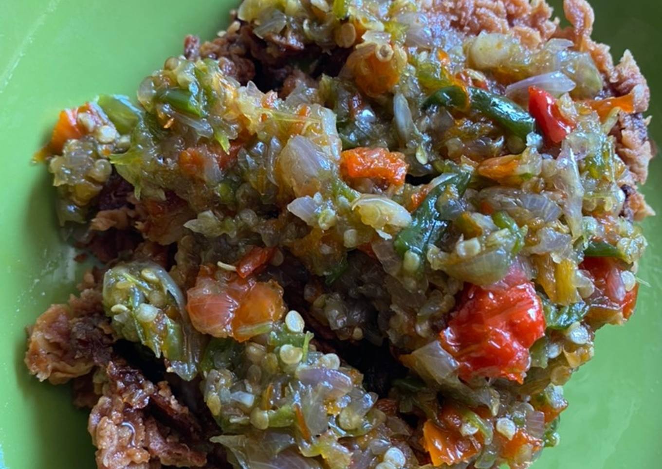 Sambel Bawang (sambelnya bebek kale*o versi kw)