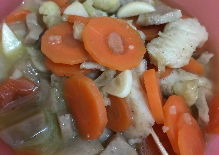 Bagaimana Menyiapkan Mpasi 18 bulan tumis ikan dori bakso wortel kembang kol yang Enak