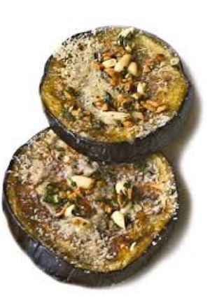 Una foto de Pesto con berenjenas asadas