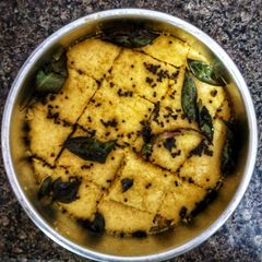 A picture of Dhokla.