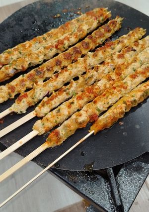 صورة لوصفة شيش كباب الدجاج طري و بنين 😋
