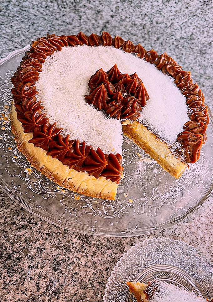 Una foto de Alfajor Cheesecake 🤎