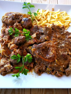 Una foto de Ossobuco de ternera con castañas y especias