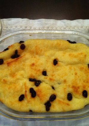 A picture of Bread - Raisins Pudding.
