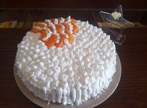 O poză a rețetei Prăjitură răsturnată cu mandarine.
