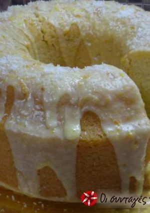 A picture of Vegan Cake with Lemon-Lime Soda and Coconut.