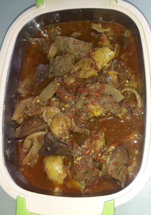 A picture of Offal pepper soup.