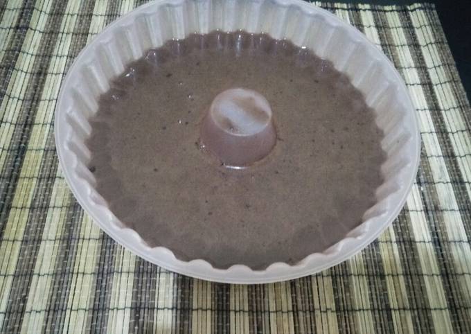 Puding susu cokelat