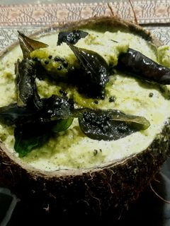 नारियल की हरी चटनी (Nariyal ki hari chutney recipe in Hindi) रेसिपी मुख्य फोटो