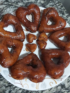 A picture of Healthy ❤ donuts.