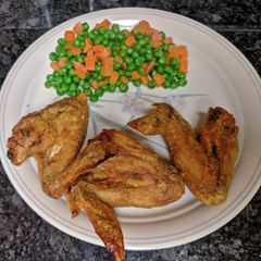A picture of Dry Curry Wings.
