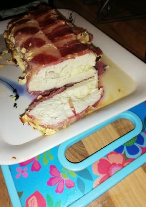 Sajttal töltött baconos pipicici recept fotója