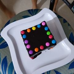 A picture of Bread cake.