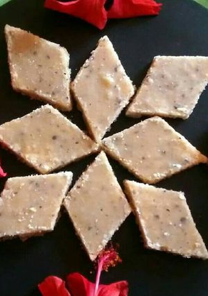 A picture of Coconut Burfi.