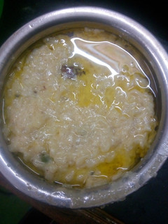 பால் பொங்கல் (Paal pongal recipe in tamil) செய்முறை முக்கிய புகைப்படம்