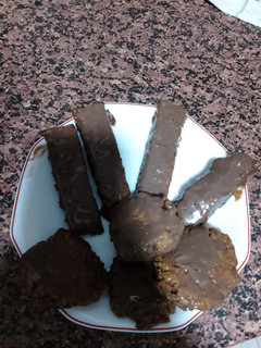Una foto de Barritas de corn flakes y chocolate