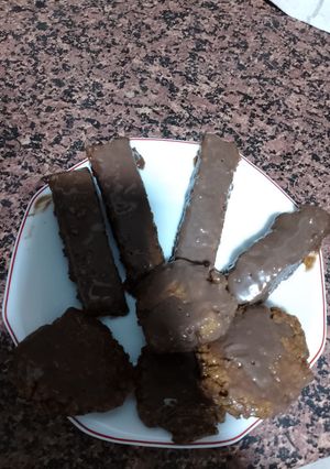 Una foto de Barritas de corn flakes y chocolate