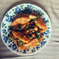 A picture of Masala idli.