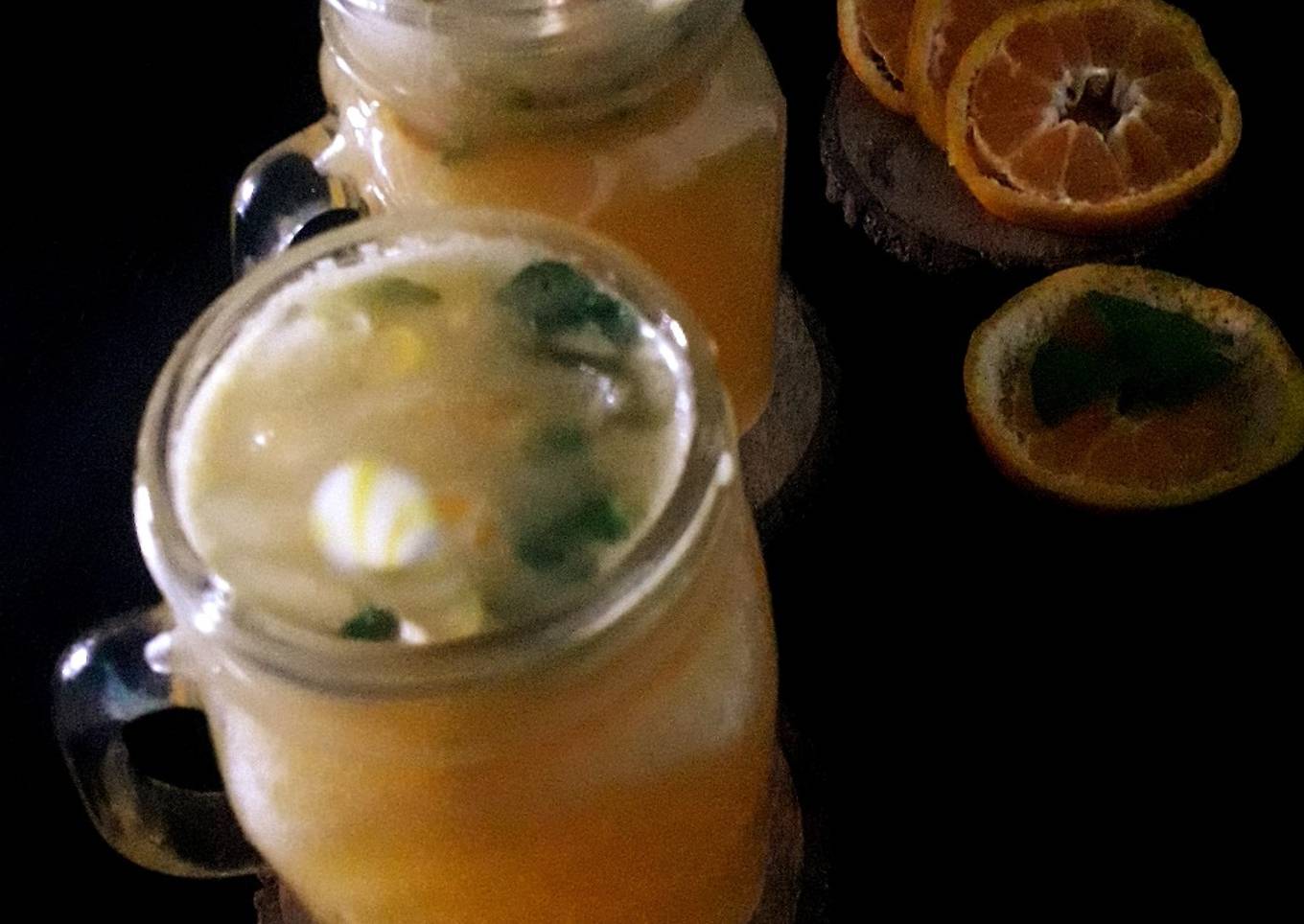 Orange mojito mocktail