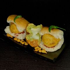 A picture of Cheese Burst vada pav.