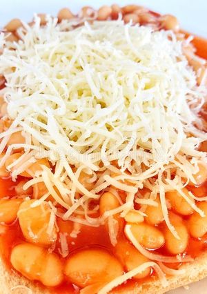 बेक्ड बीन्स टोस्ट (Baked beans toast recipe in Hindi) रेसिपी मुख्य फोटो