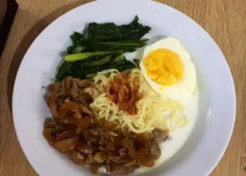 Resep Populer Ramen kuah susu Enak Bergizi