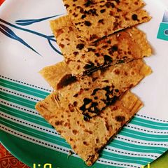 A picture of Cauliflower paratha.