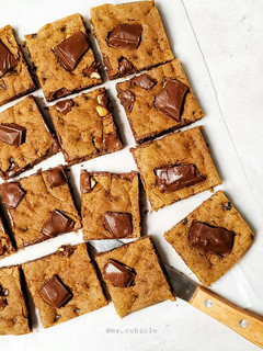 Foto resep Brown Butter Chocolate Chips Cookie Bar