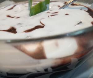 Siap Saji Bubur ketan hitam dengan saus santan Enak dan Sehat Siap Saji Bubur ketan hitam dengan saus santan Enak dan Sehat