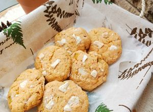 Foto resep Yellow Ube Cookies with White Chocolate Chunk / Cookies Ubi