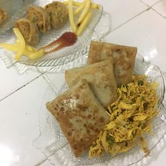 A picture of Chicken creps.