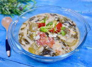 Hình của món Canh Dưa Cải chua nấu Đậu Phộng.