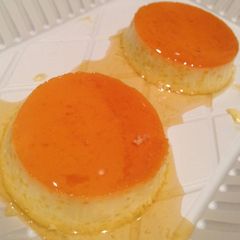 A picture of Crème Caramel.