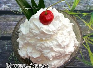 Foto resep Butter Cream (Lembut, Kokoh, Tidak ngendal dilidah)